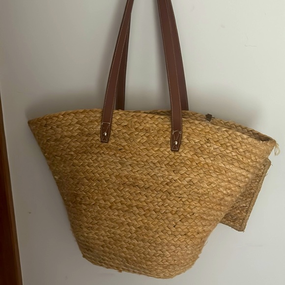 Haute Hippie Tan and Brown beach resort cruise Bag tote - Picture 7 of 7